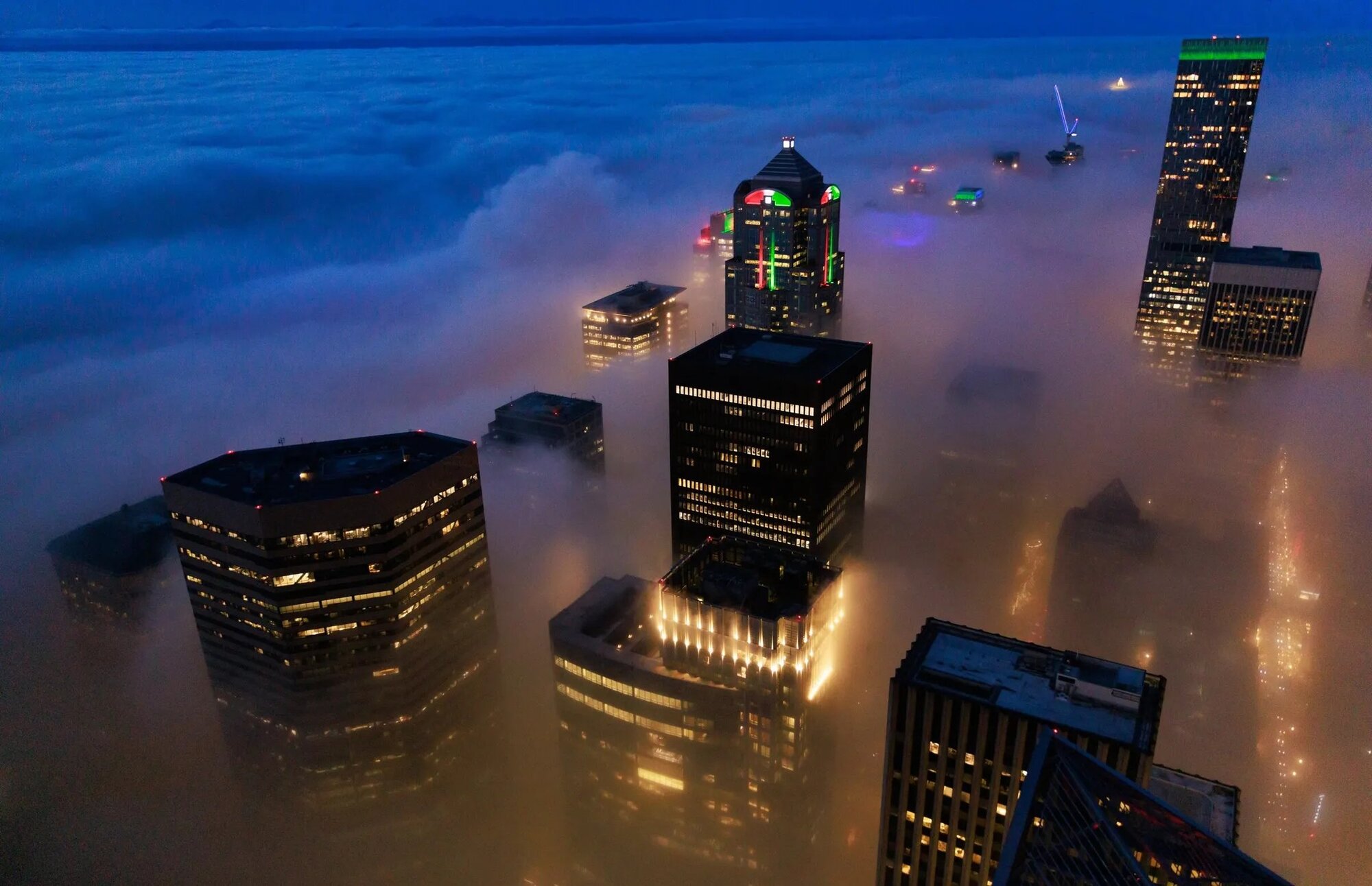 12212023_Seattle-Fog_130221~2.jpg