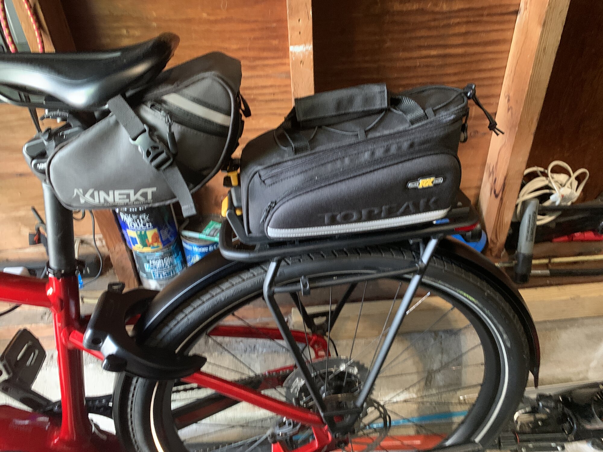 Topeak Quicktrack Adapter on my Vado 5.0 Trunk RX EX II Bag