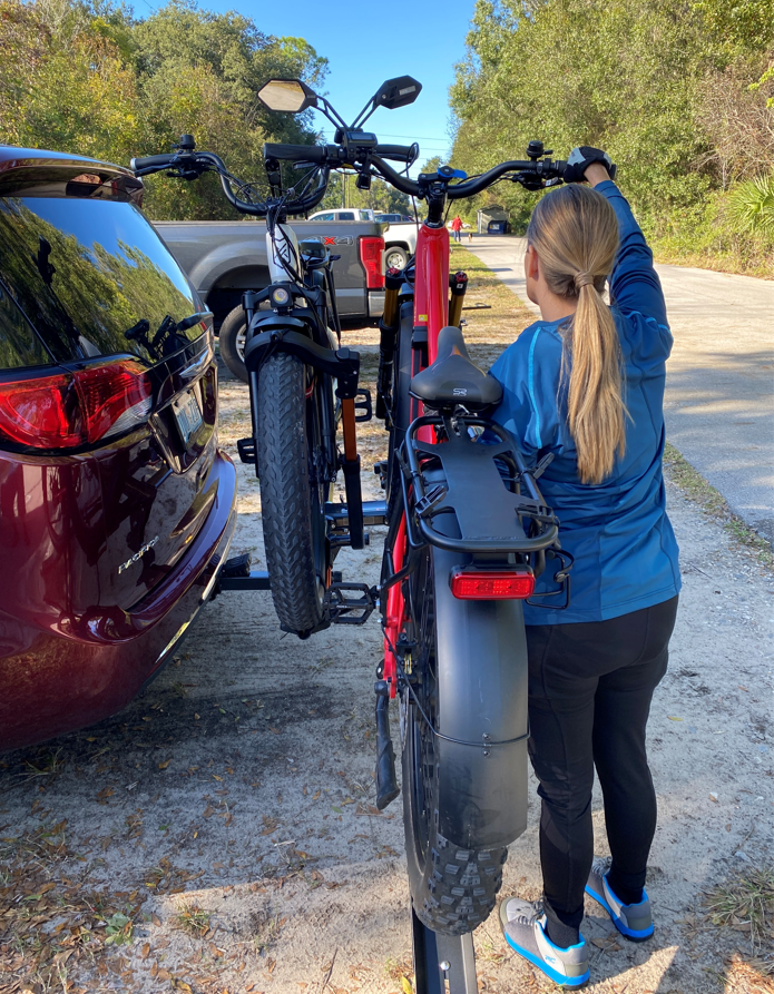 Fat tire hitch bike hot sale rack