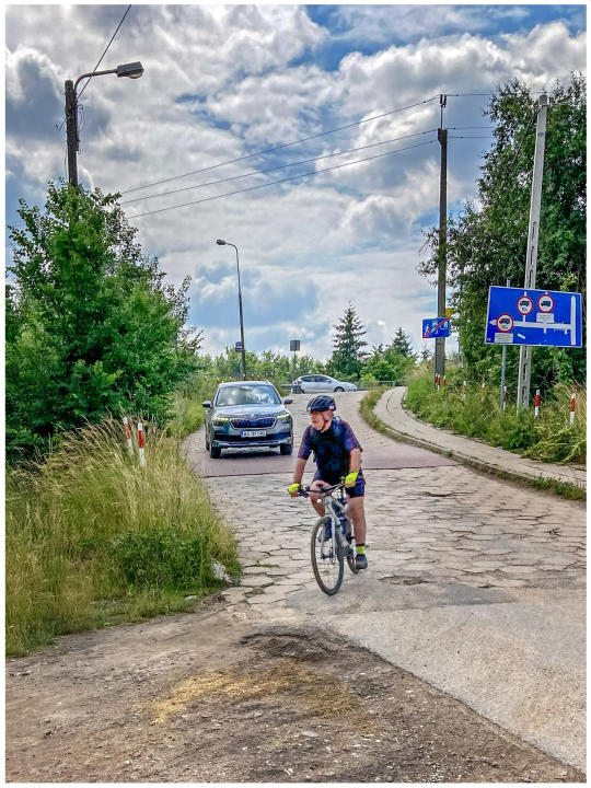 1698486410898.png 1698486410898.png