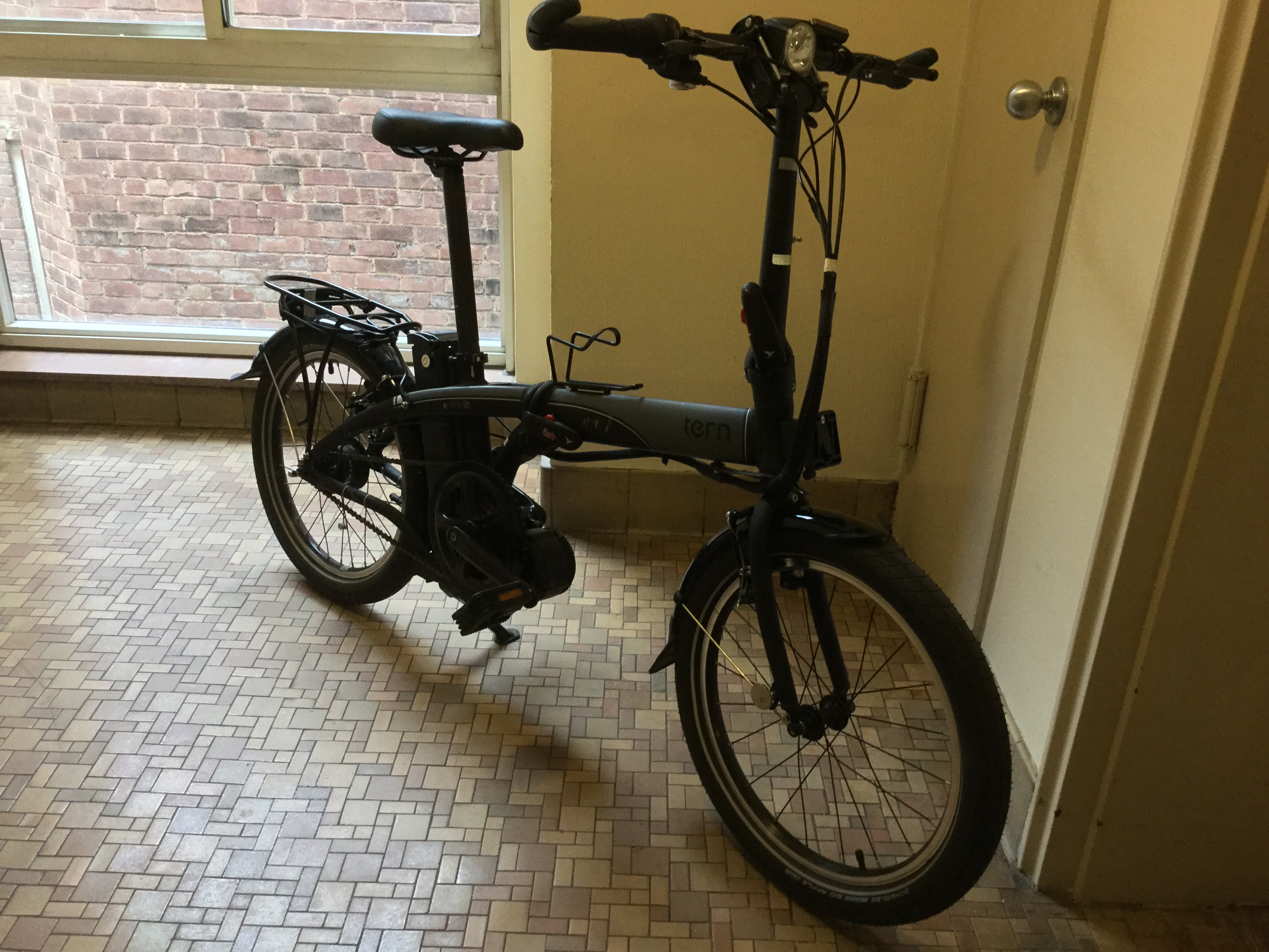 Tern d7i hot sale folding bike