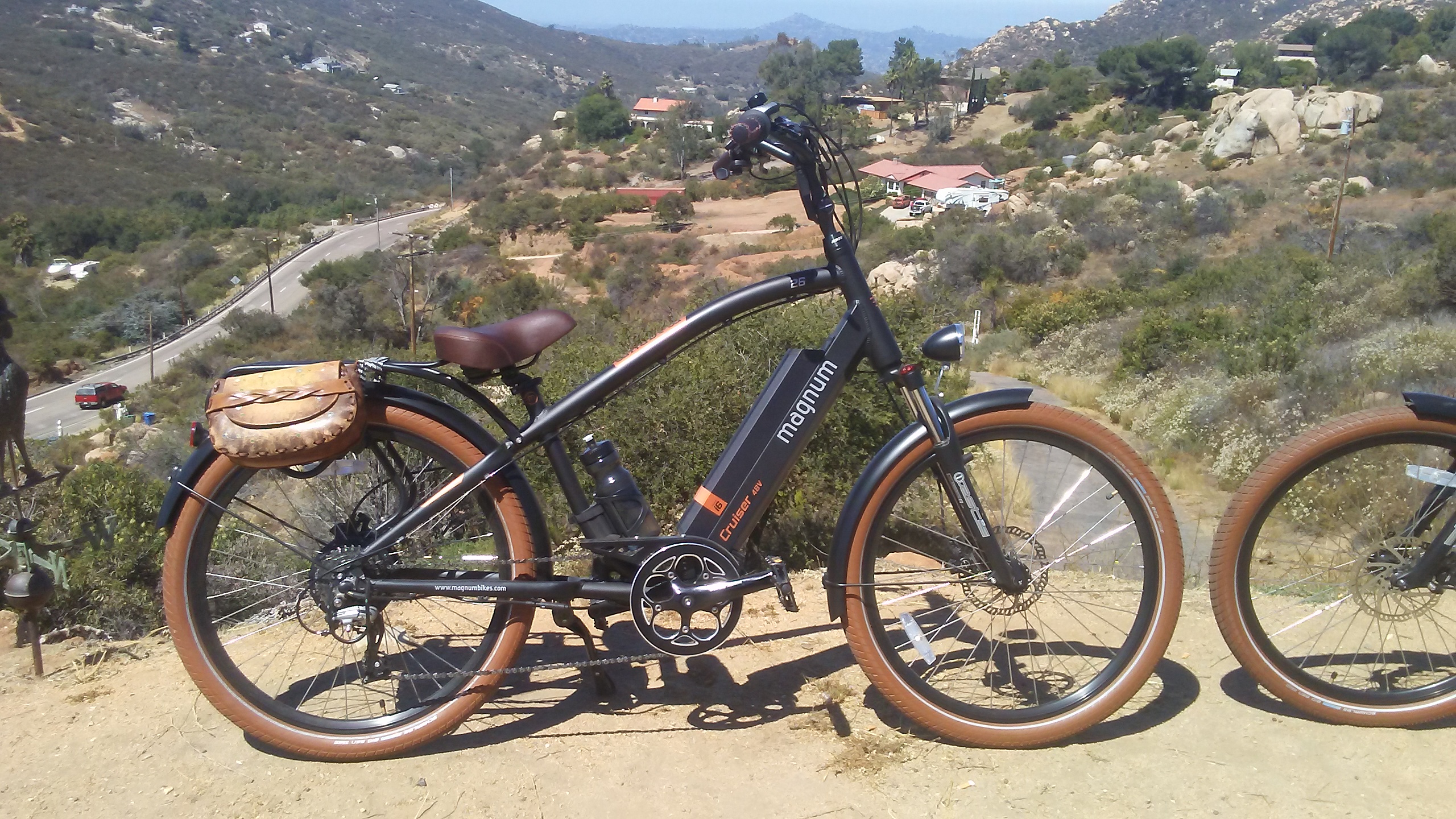 Magnum cruiser electric clearance bike