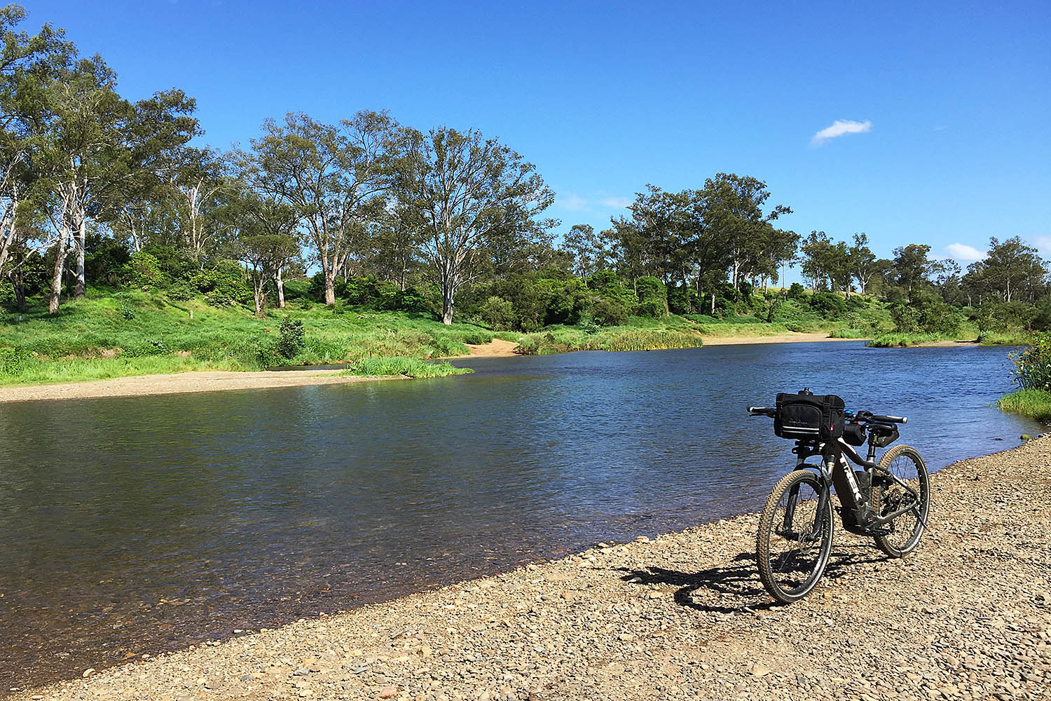 2018_11_09_bris_river_b.jpg