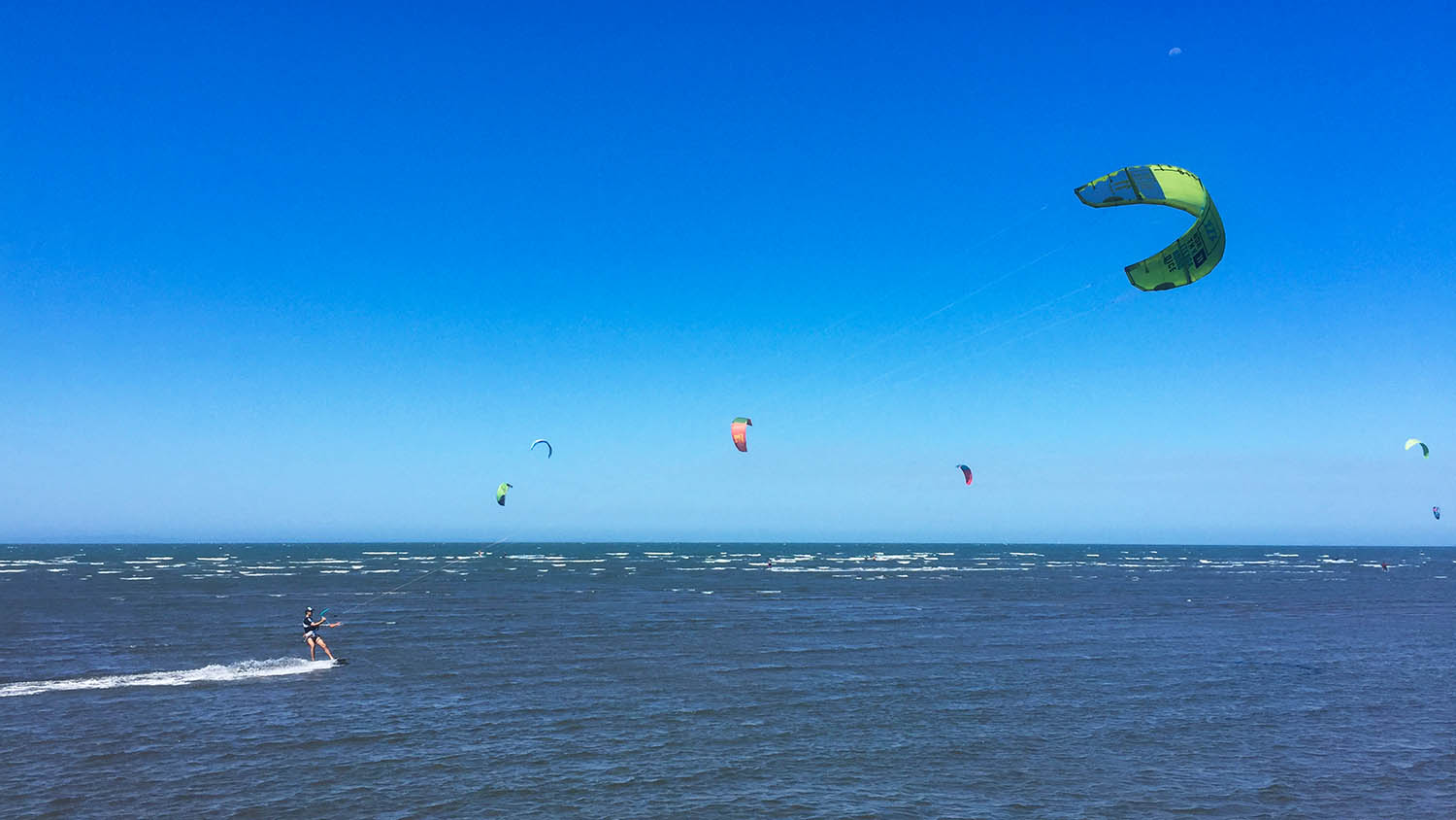 2019_10_07_kites.jpg