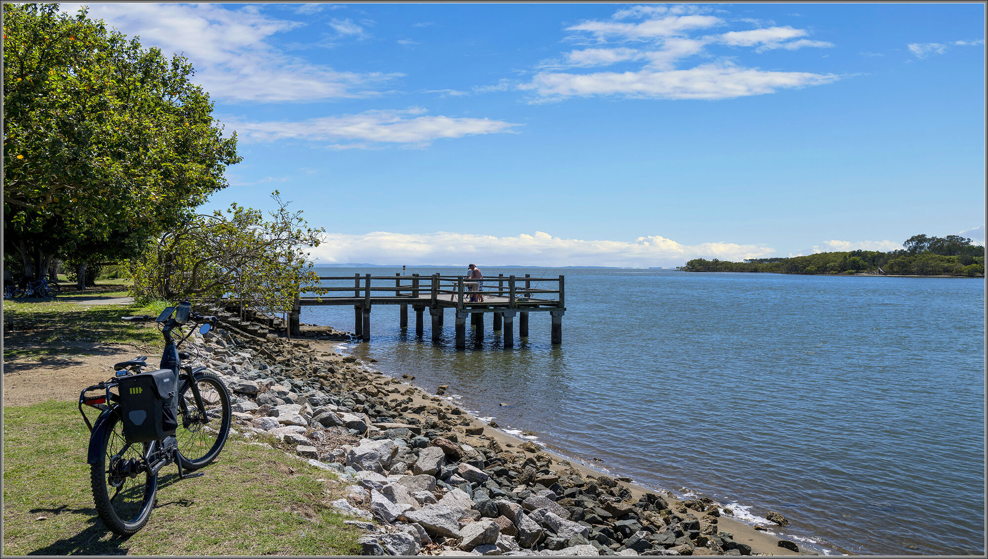 Schulz Canal, Nudgee Beach