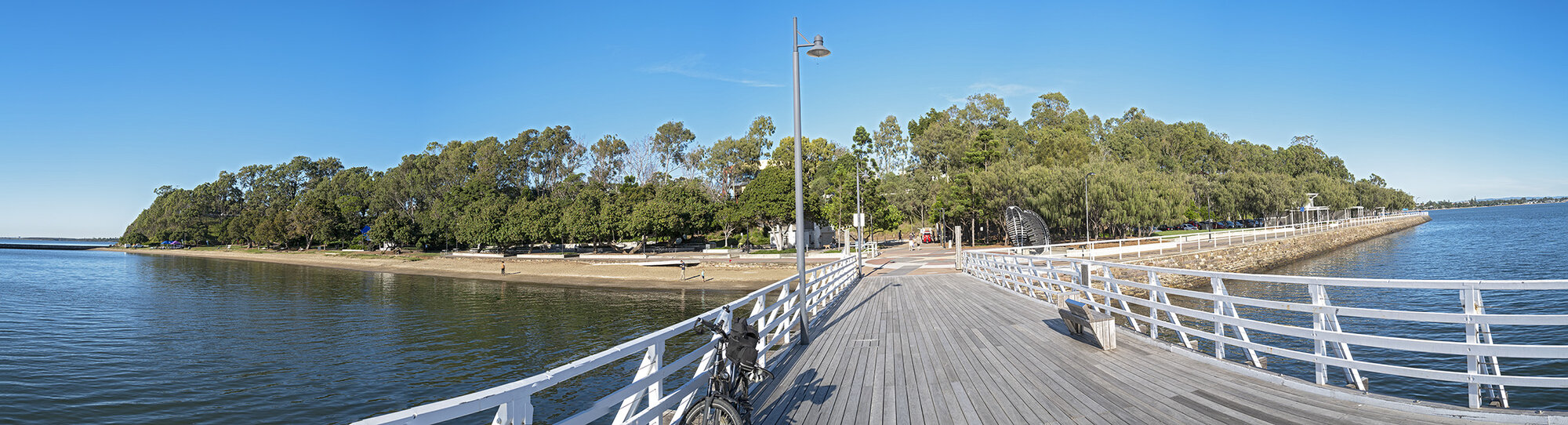 Moora Park (left) : Shorncliffe Pier (centre) : Lovers Walk (right)