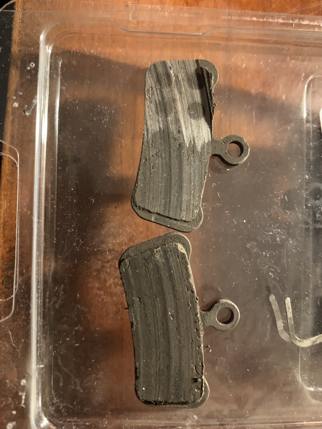 2022 Vado 5.0 with 2205 miles uneven brake pad wear.JPG