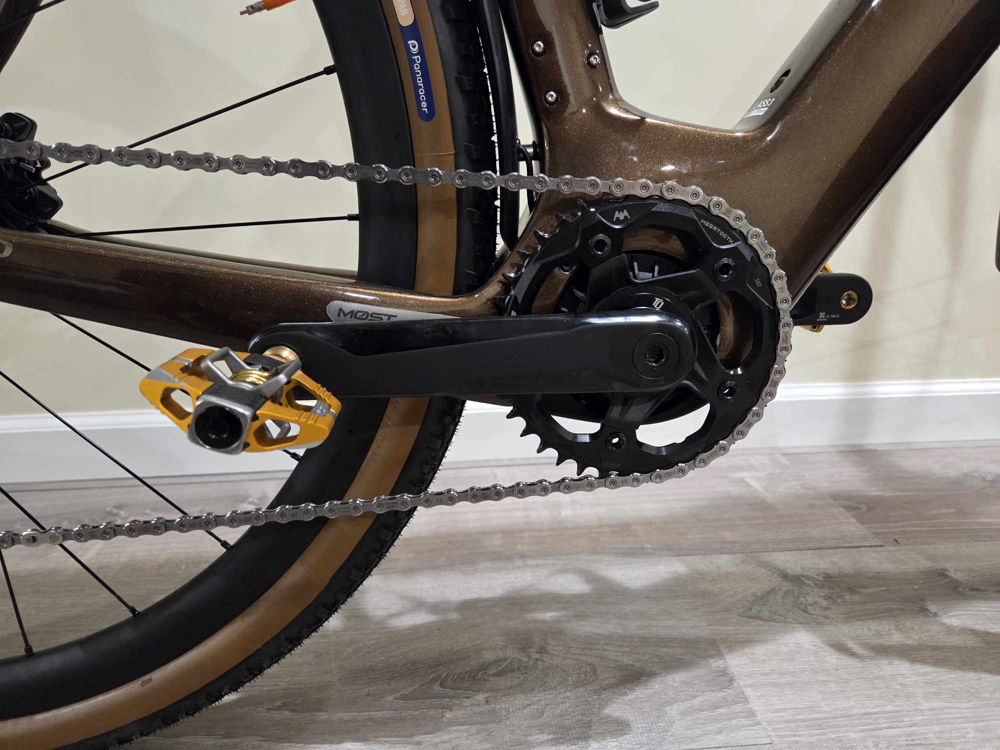 20251021_150229 (Custom).jpg