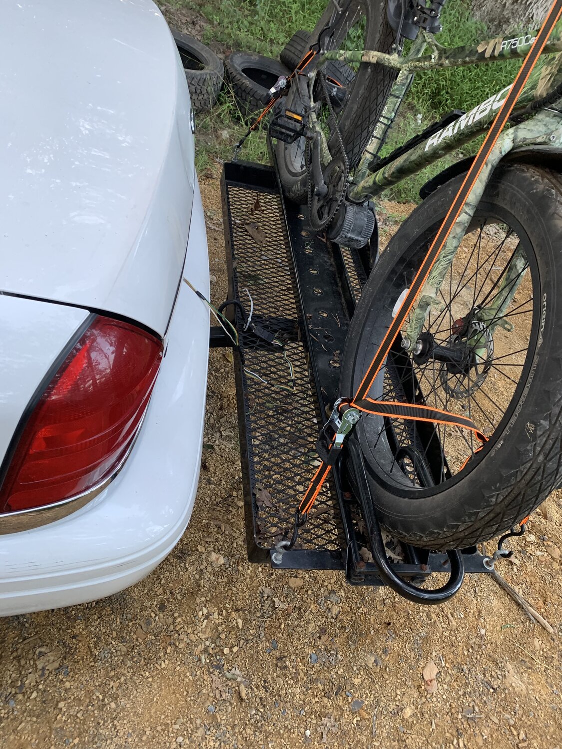 Diy cargo store carrier bike rack