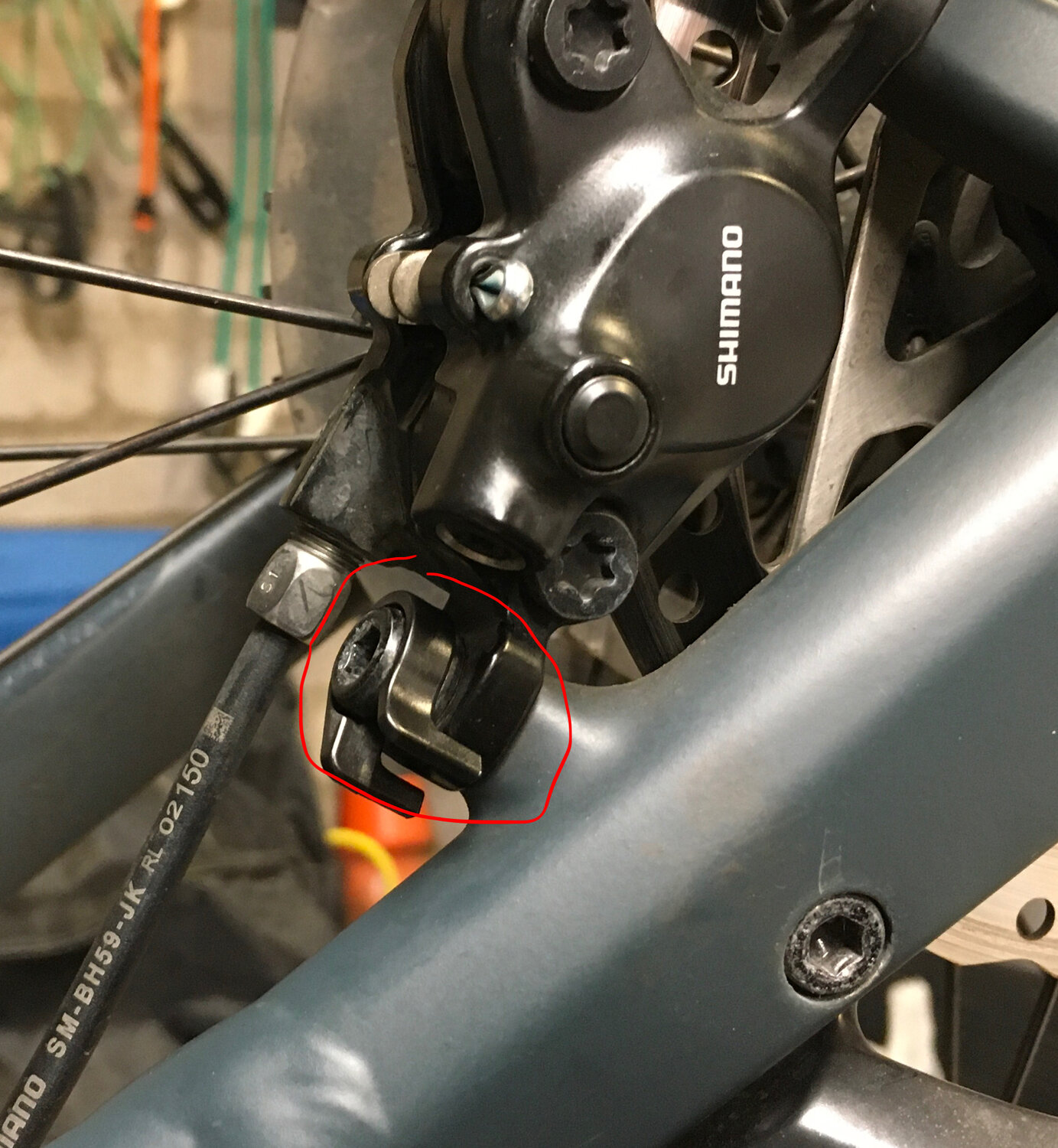 Changing shimano cheap disc brake pads