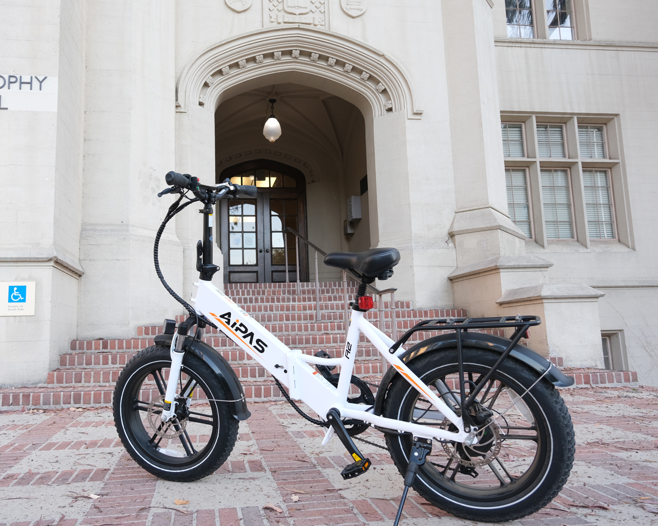 A2 folding ebike.jpg