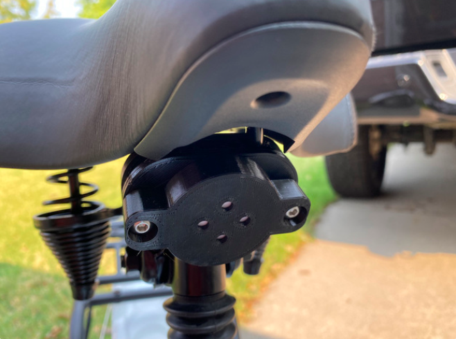 Airtag seat enclosure.png