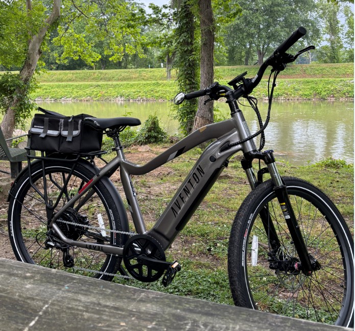 Aventon Columbia Canal.jpg