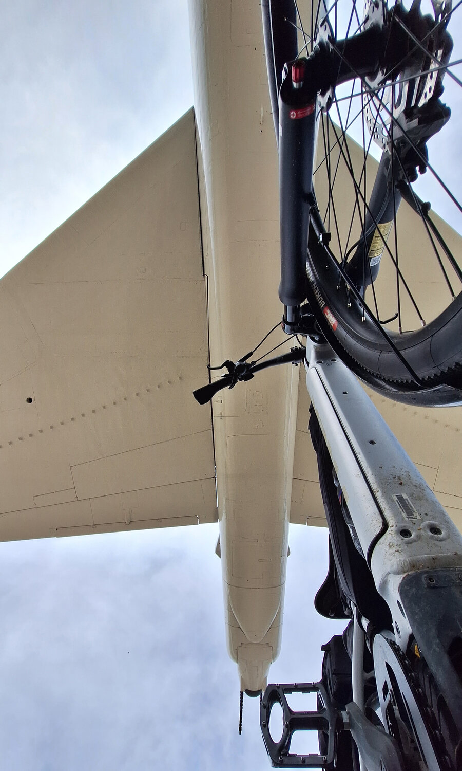 b52 under the gun.jpg