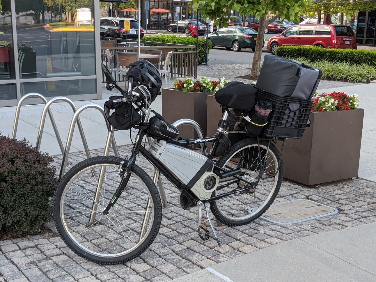 bike-groceries-smoothie.jpg