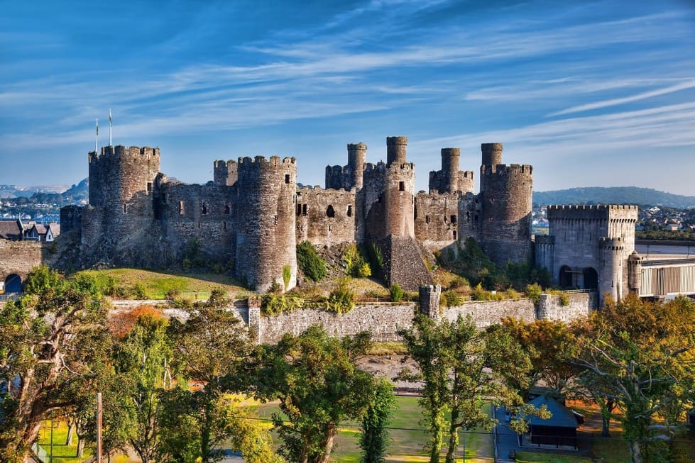 Conwy-Castle-North-Wales.jpg