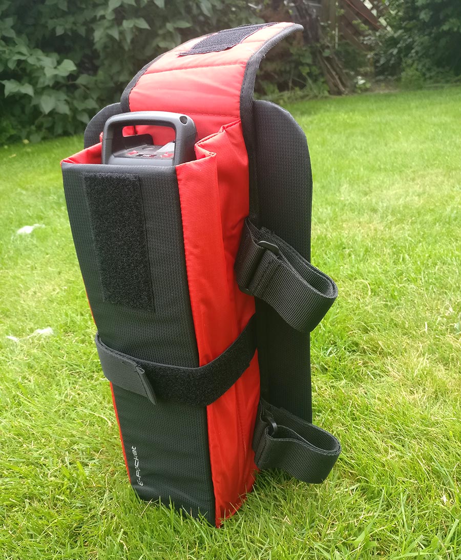 Deuter e-Pocket with Yamaha battery.jpg