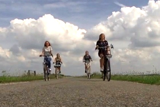 e-bike-riders-on-dutch-road.jpg