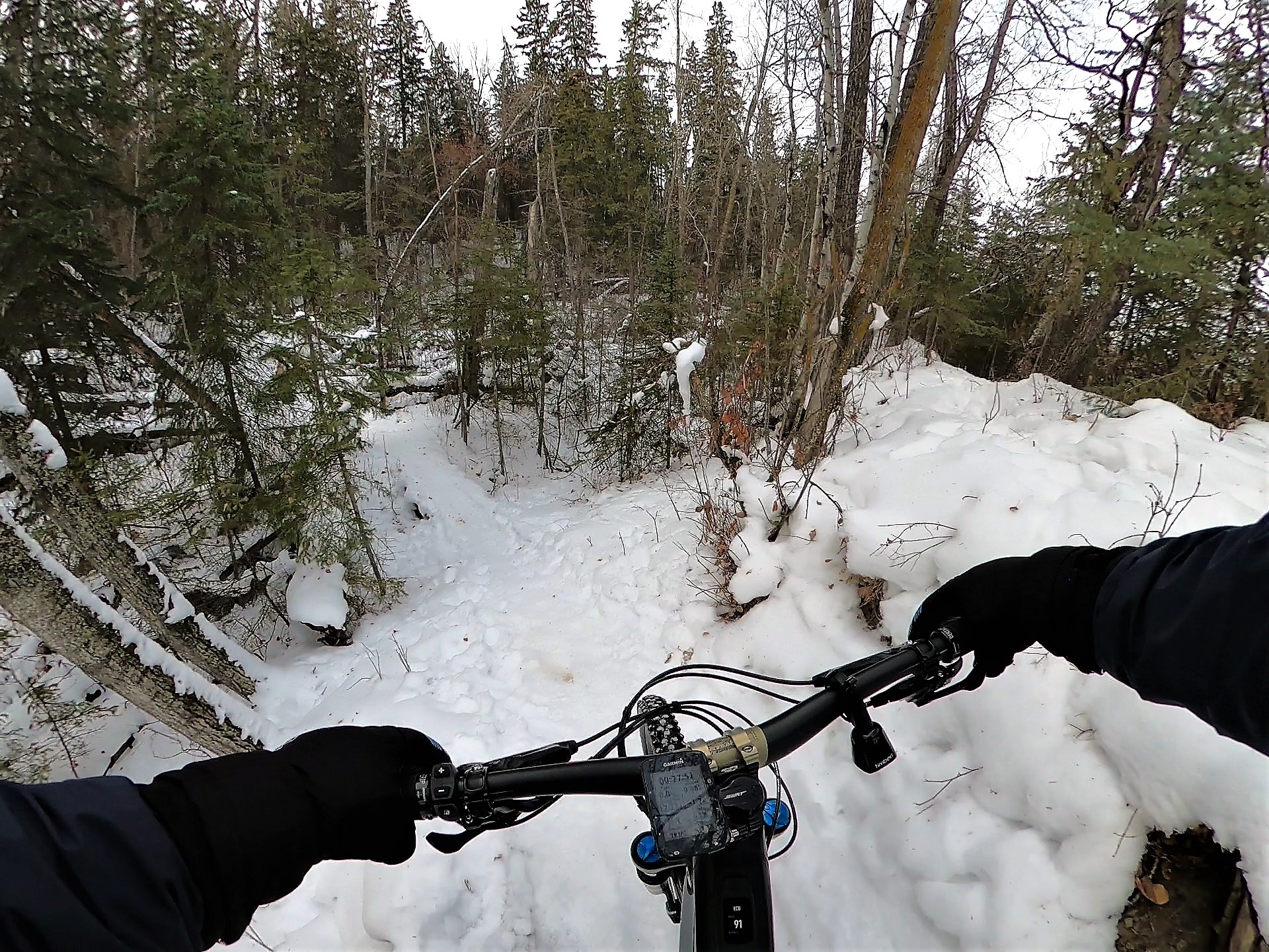 GH010471 - frame at 2m4s.jpg