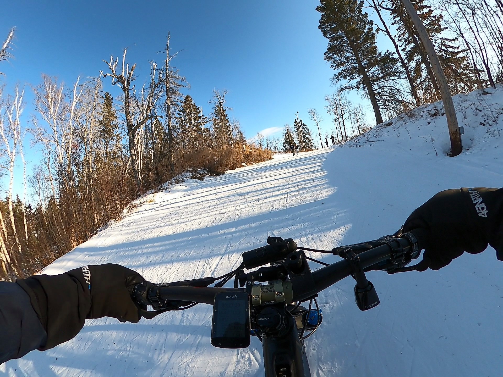 GH010627 - frame at 0m42s.jpg