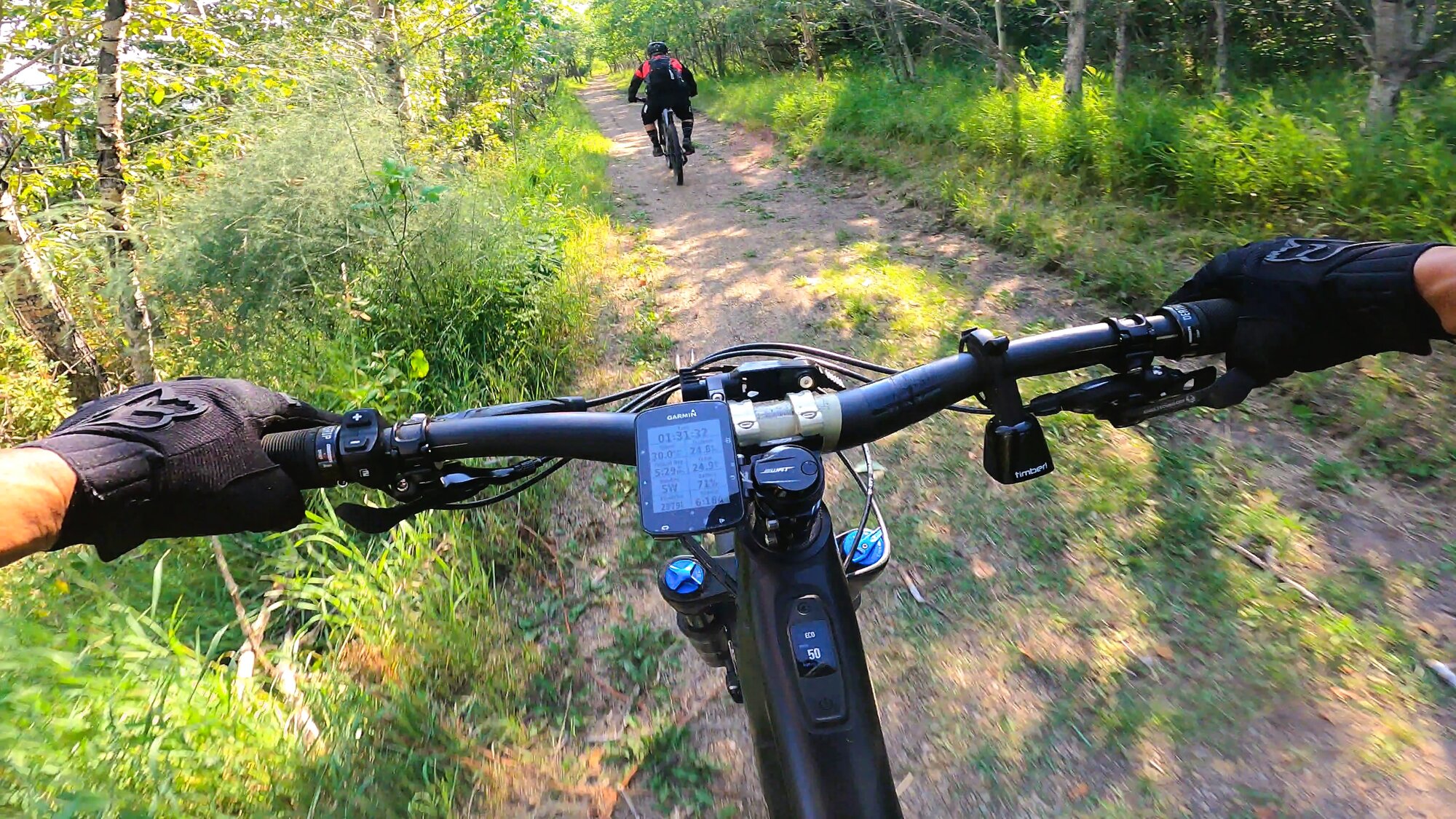 GH012298 - frame at 1m5s.jpg