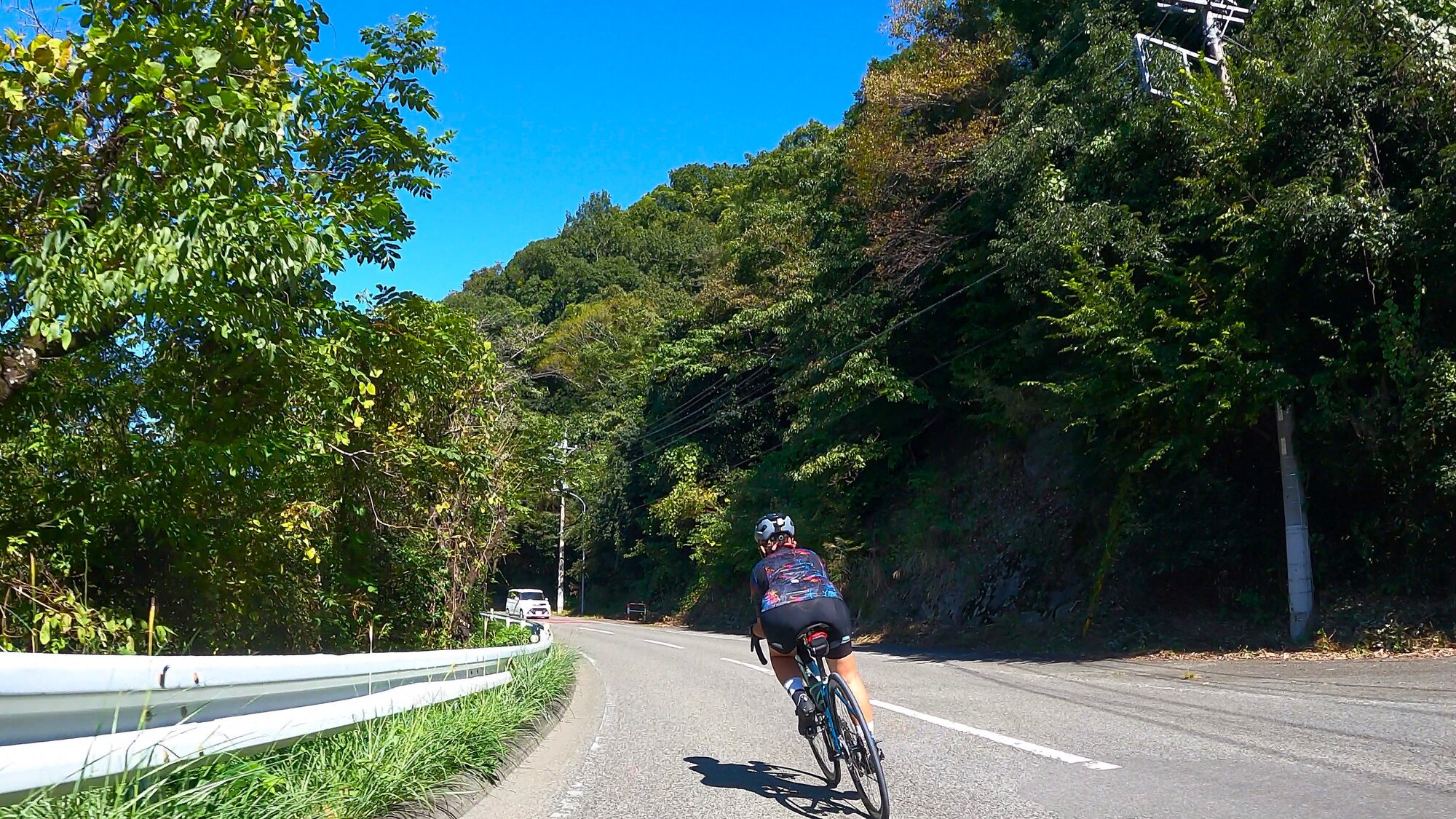 GH013927 - frame at 0m16s.jpg