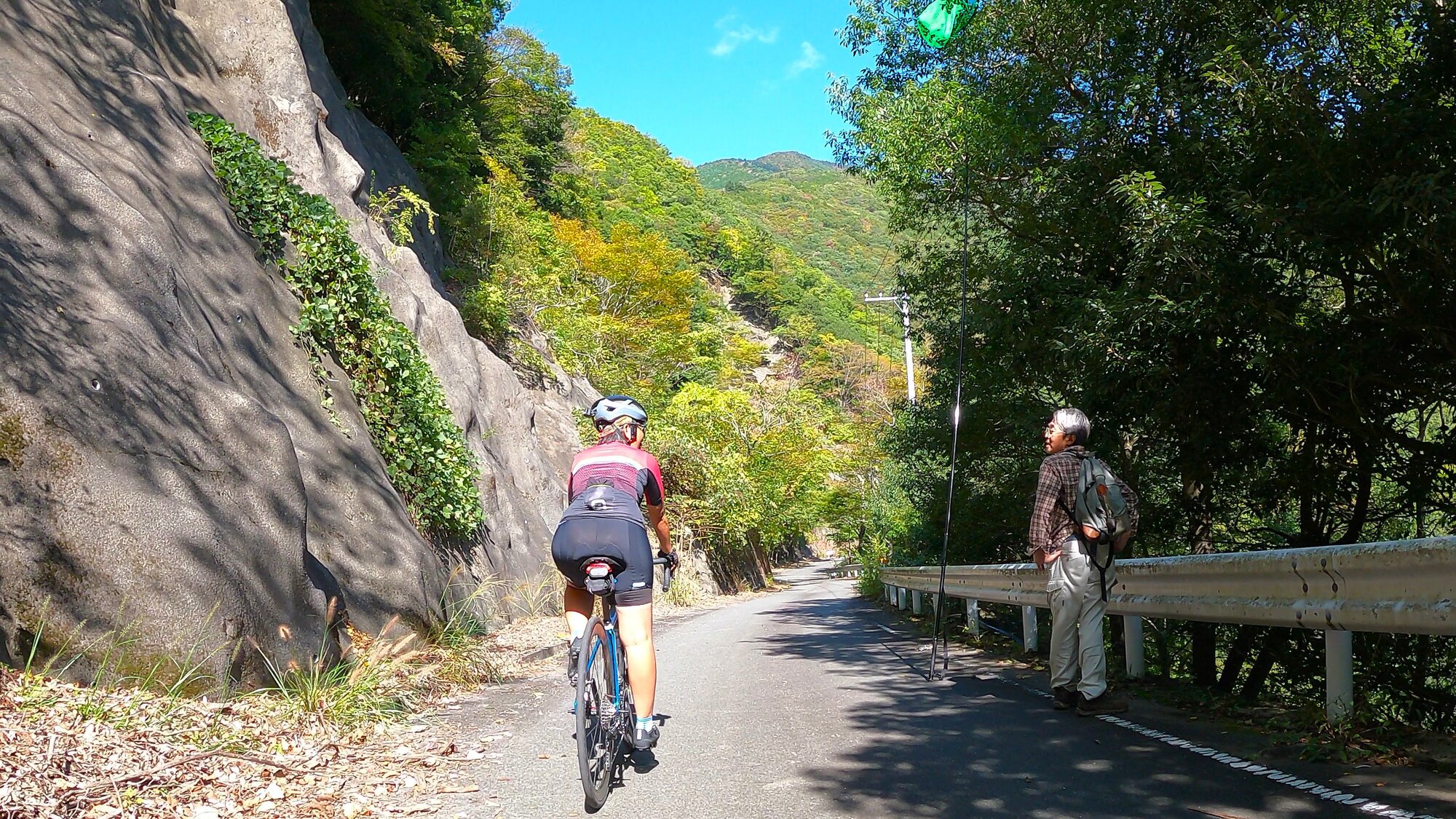 GH014022 - frame at 0m9s.jpg