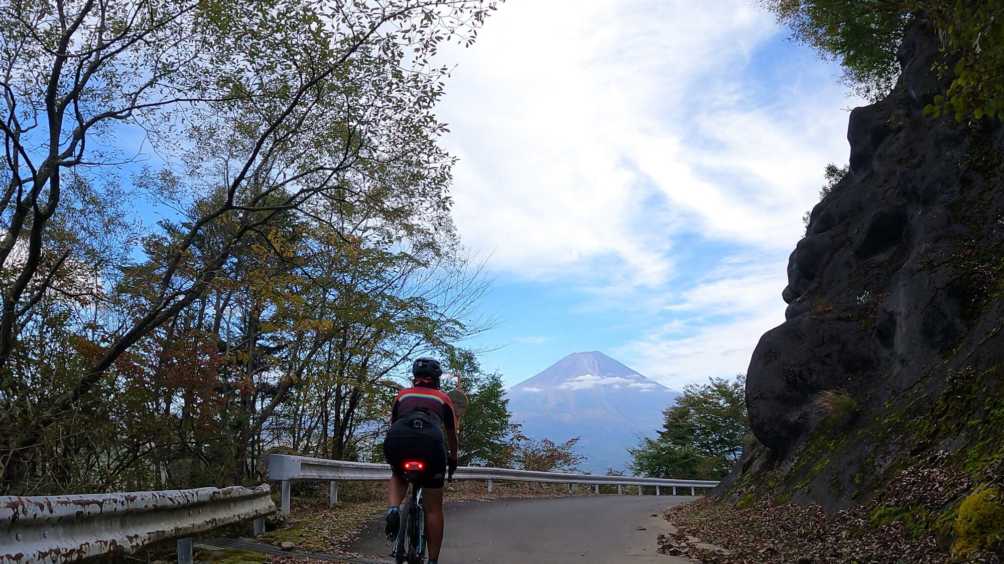 GH014045 - frame at 2m0s.jpg