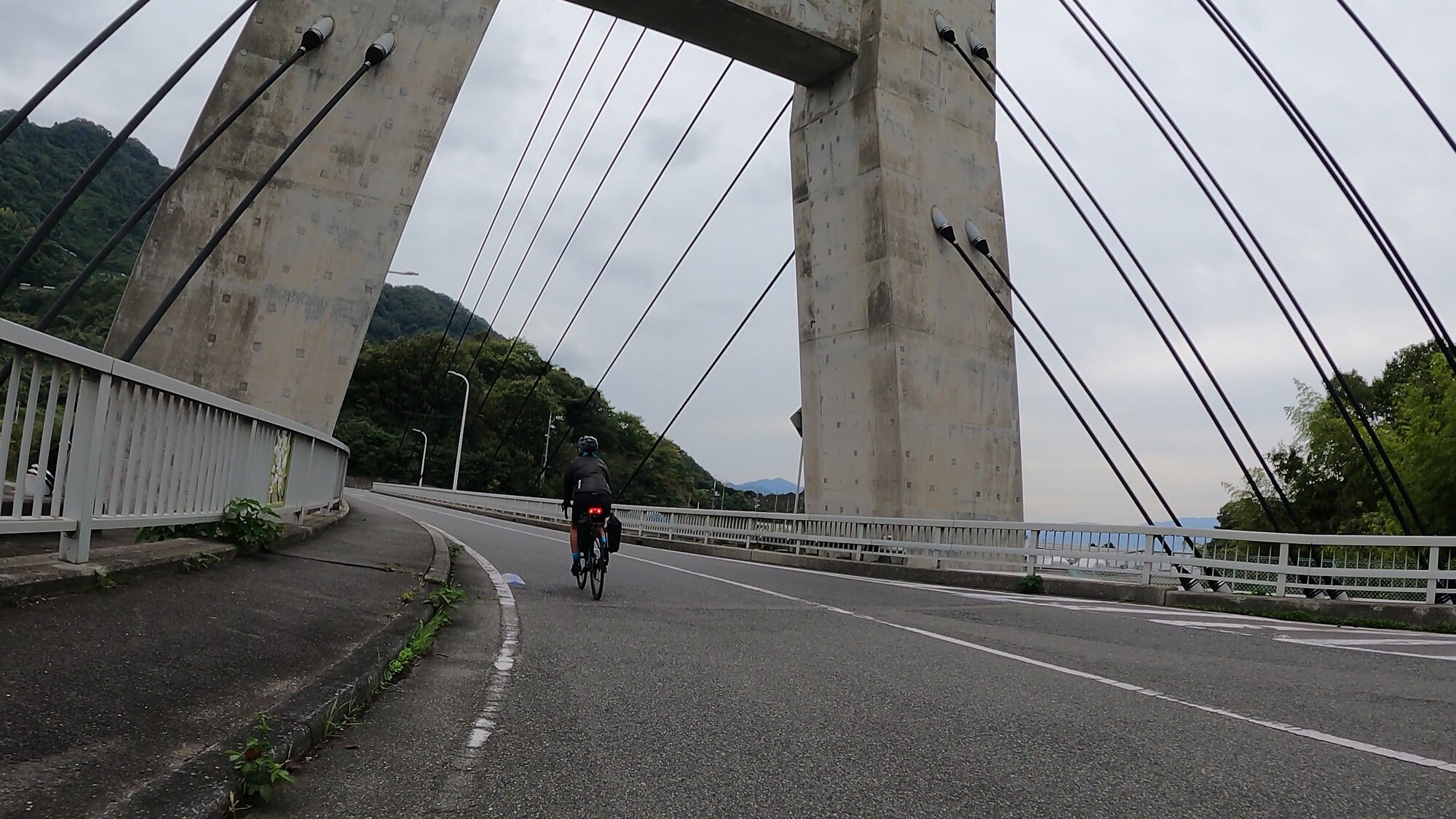 GH014217 - frame at 0m18s.jpg GH014217 - frame at 0m18s.jpg
