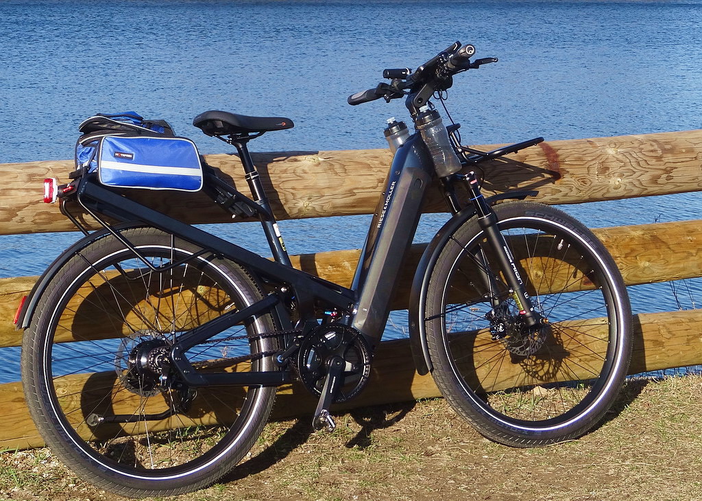 Homage 02.jpg Homage 02.jpg