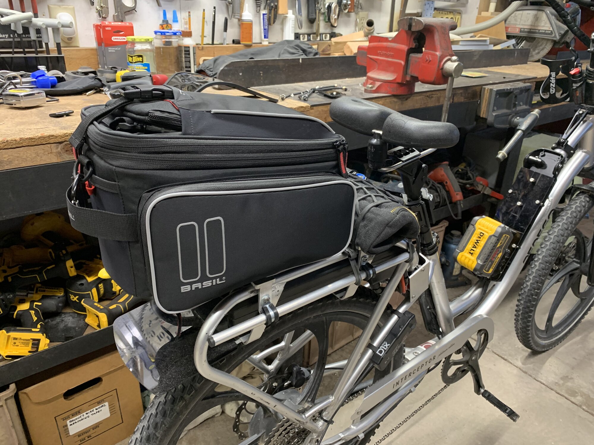 8 Best Bike Trunk Bags for Rear-Rack Top: Reviewed for 2022!