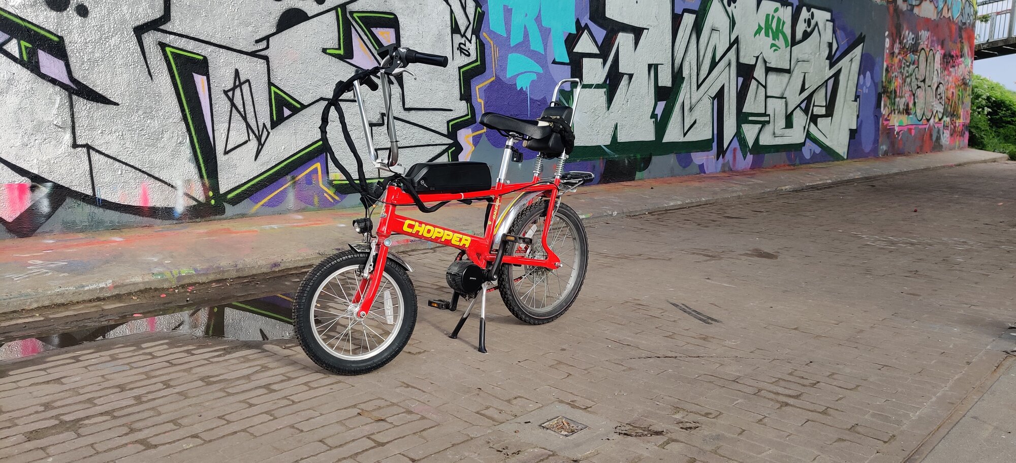 thumbnail image 2 of Raleigh Chopper MK3 Stainless Steel Flag Pole Aerial Loop Fitting No Rust 2 of 6