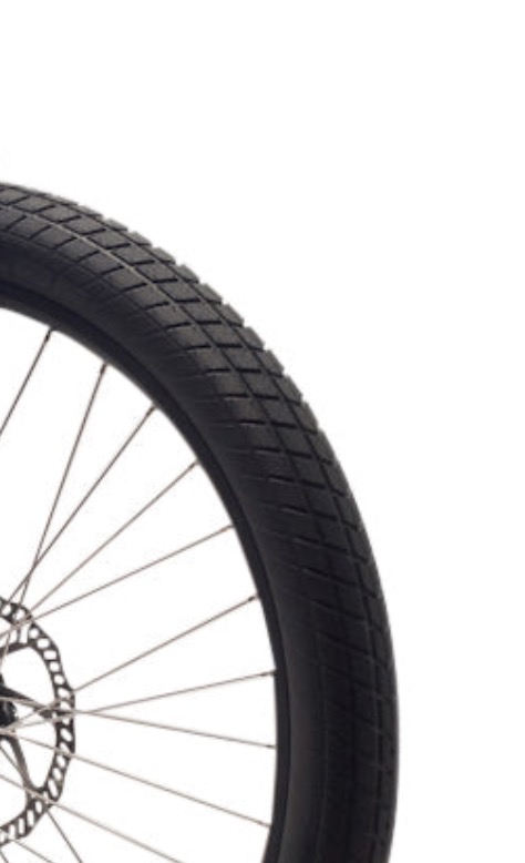 Innova Tire.jpg Innova Tire.jpg