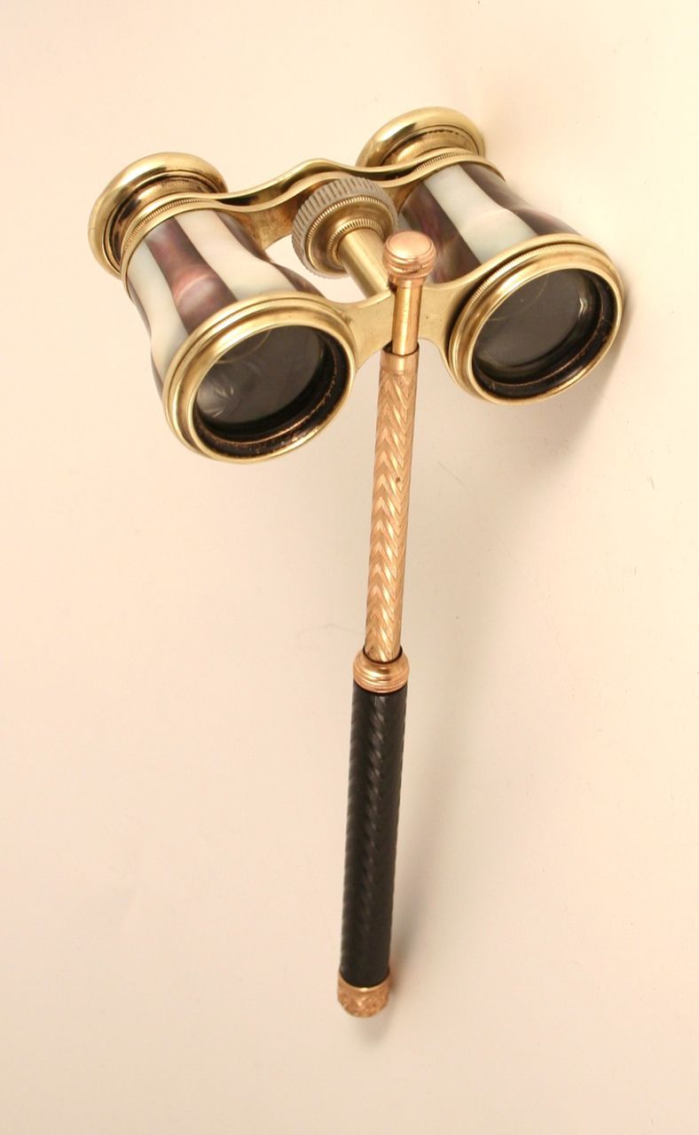 opera glasses.jpg