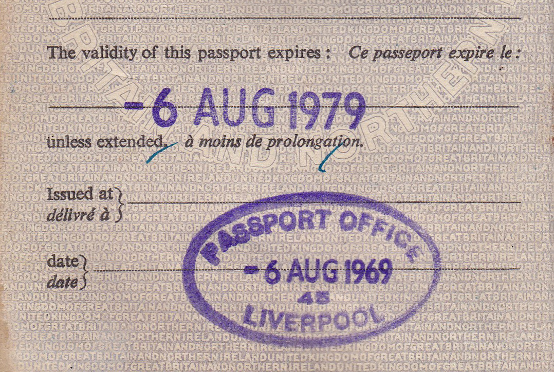 passport_04-a.jpg