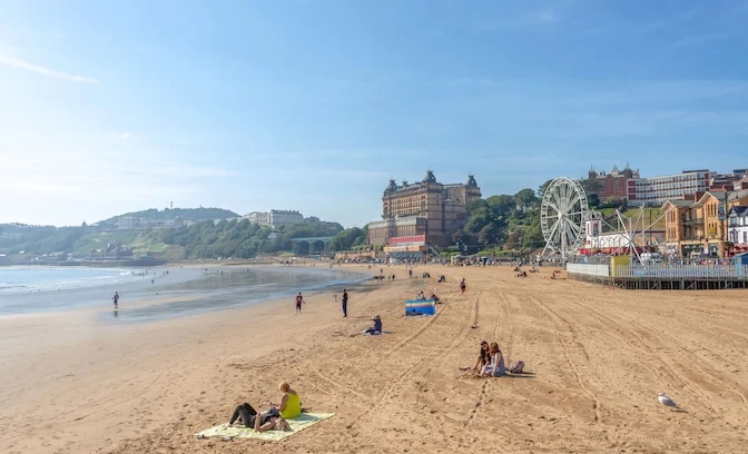 Scarborough-beach-iStock-1180768553~2.jpg