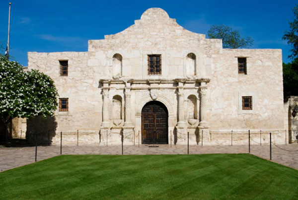 the-alamo-at-san-antonio-th-1.jpg