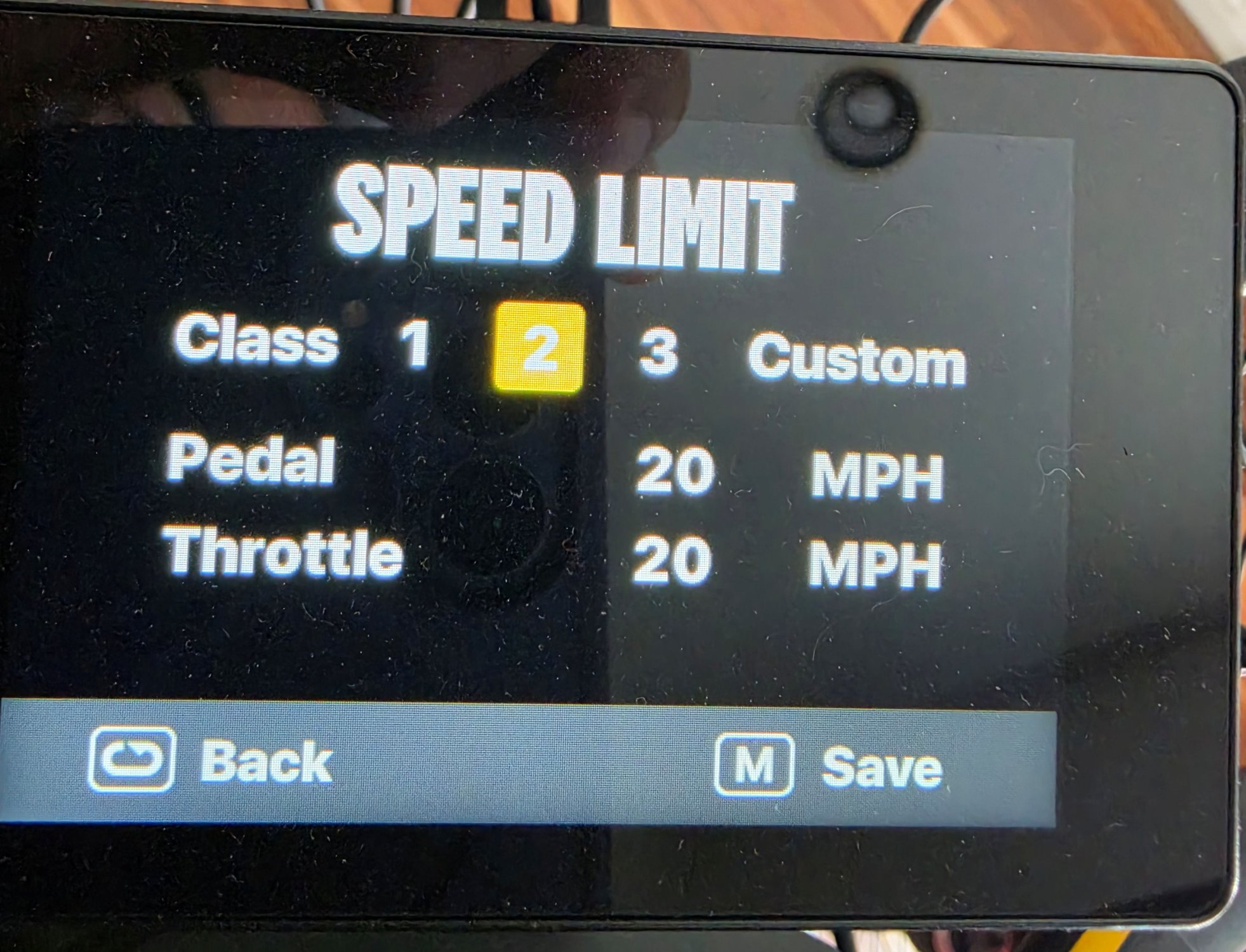 Throttle1.jpg