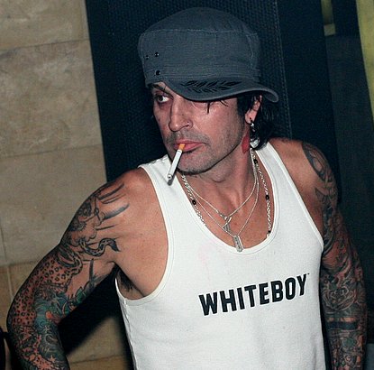 Tommy_Lee_2005.jpg