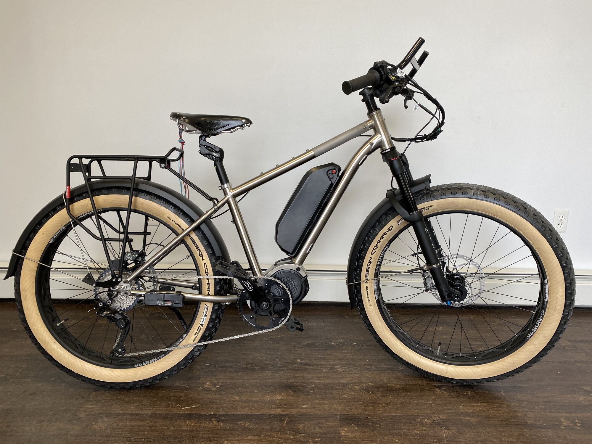 WattWagons Ti CrossTour Fattie.jpg WattWagons Ti CrossTour Fattie.jpg