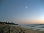 montara-beach-moonrise.jpg