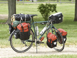 click-stand-touring-bike.jpg