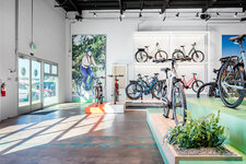 gazelle-electric-bikes-demo-center.jpg