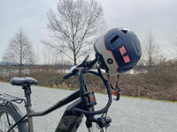 lightweight-safe-bicycle-helmet-with-led-lights.jpg