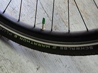 SCHWALBE MARATHON E PLUS 4.jpg