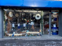 photo facade magasin.jpg