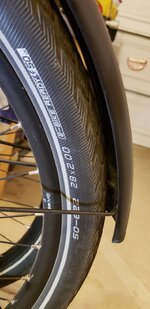 Schwalbe Marathon - fender clearance 20210612_180927.jpg