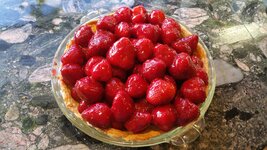 StrawberryPie01.jpg